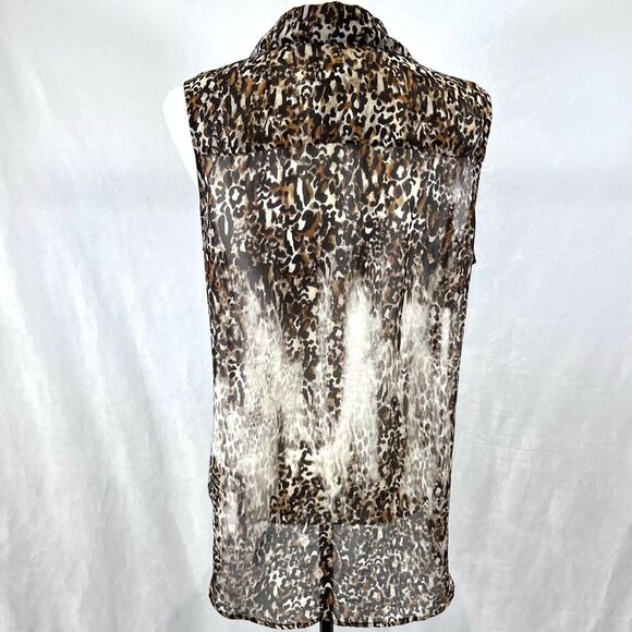Chicos animal leopard print semi sheer button down top size 1 (medium) - Picture 3 of 5